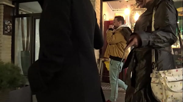 Partouze Avec Deux Femmes M�res Qui Adorent La Bite