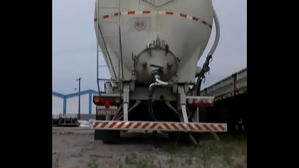 Peladão no caminhão