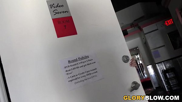 Download Video - Jennifer White Tastes Black Cock - Gloryhole