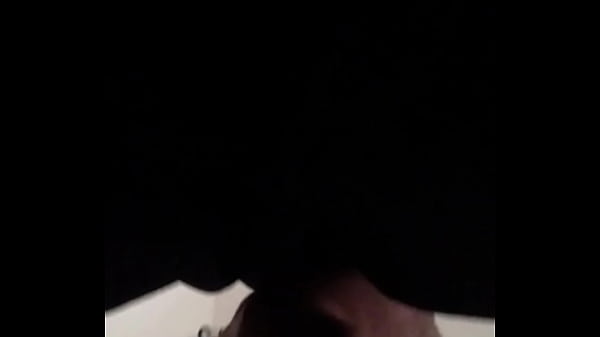 thumb mamando verga