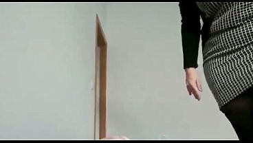 Mature Latina masturbates until she's completely wet