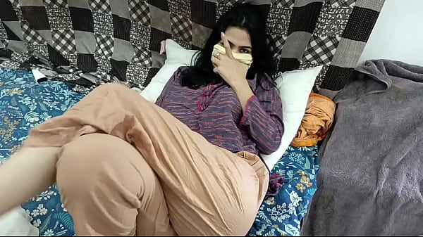 Download Video - Desi Girl Teasing Her Boyfriend With Her Pussy Closeup