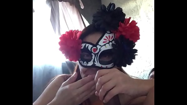 Watch his cock palpitating when he almost cums and then I stop… but at the end I sabor that cum in my mouth couple of times