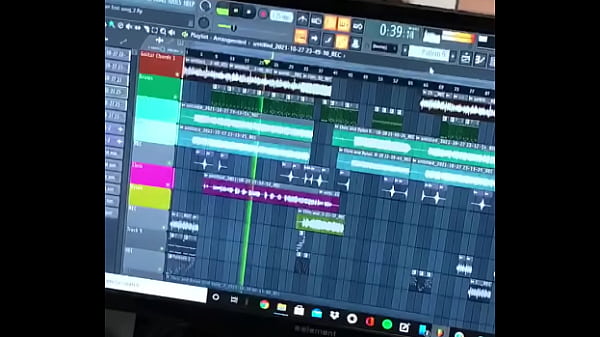 Joe’s Crab Shack first song