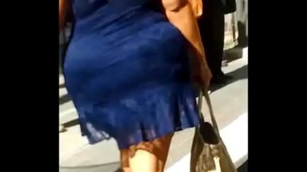 Belaspornovideos - Coroa Rabuda de Vestido Azul