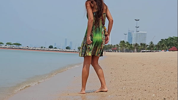 Butt Plug n PUSSY flashing at Public Beach