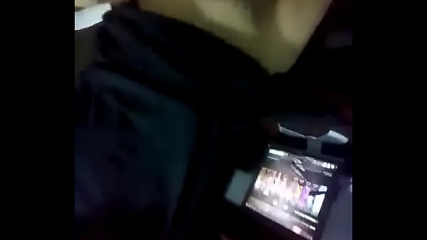 Le Bétail Envoie Une Vidéo À Une Fille Et Elle Poste Sur Xvideos