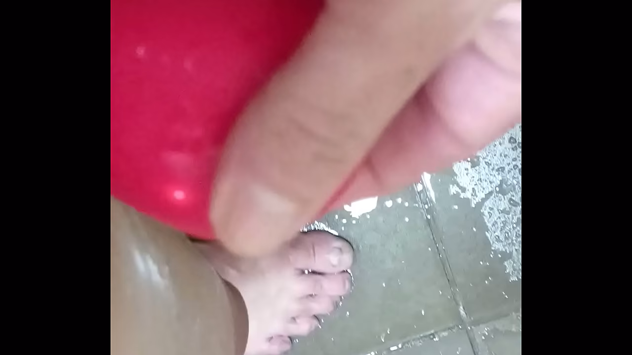 Bubbles and cum with the Rose! Let me see it!