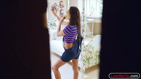 Slutty teen stepsis Ashley Adams gets her asshole slammed