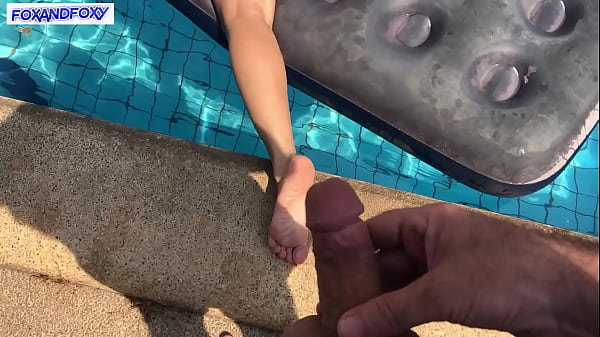 Pervent guy masturbate on different girls