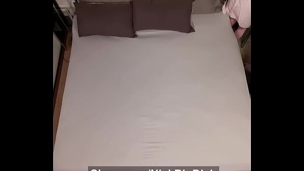 Cute Asian Service Girl Comes To Service In The Room (Full) - Xreindeers