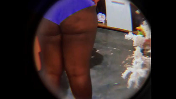 Real hidden camera catches neighbor believing at will