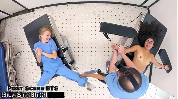 Download Video - Jasmine Rose's Thigh Gets Blasted With Cum By Doctor Tampa On BlastABitch - Reup