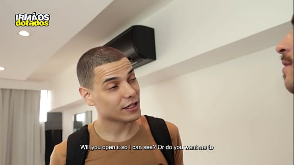 Download Video - Padrasto deu o Rabo pro Enteado