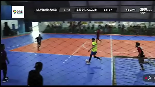 Novinha branquela tomando leitada pro dotado de denise.