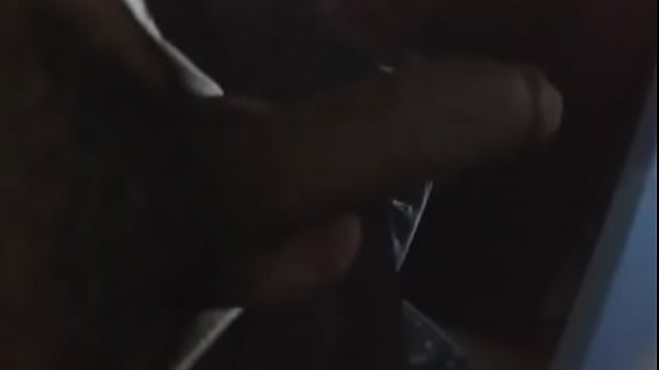 Negro pingon jalándosela #2