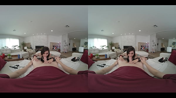 BDSM: Session with Luna Lovely