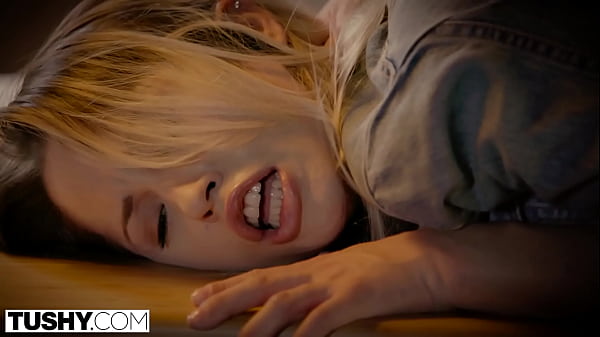 TUSHY First Anal For Student Goldie