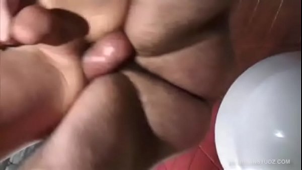 Download Video - Foda no banheiro p&uacute;blico