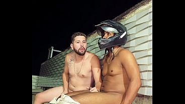 I sucked the delivery guy off while hiding on my porch and got a golden shower.