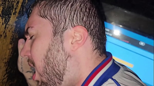 Download Video - Me levaram pra cabine comeram meu cuzinho e me deram leite &lpar;COMPLETO NO RED&rpar;