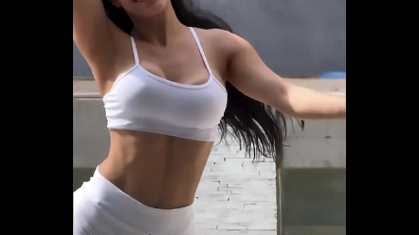 Karen Oliver Muito Gostosa Rebolando