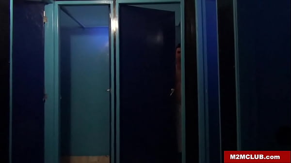 Download Video - Sex in a Gay Bathhouse