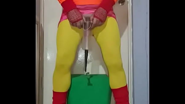 if you want to stop me doing this then feed me yours on cam for the world to see with the 2 voting down wankers