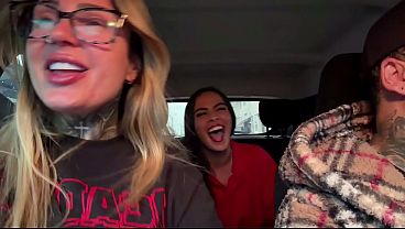 Gas station attendant quits her job to become a porn actress! And shows everything for the first time in motion.