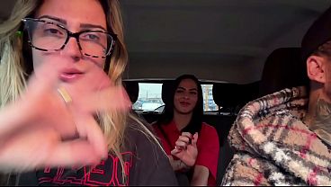 Gas station attendant quits her job to become a porn actress! And shows everything for the first time in motion.