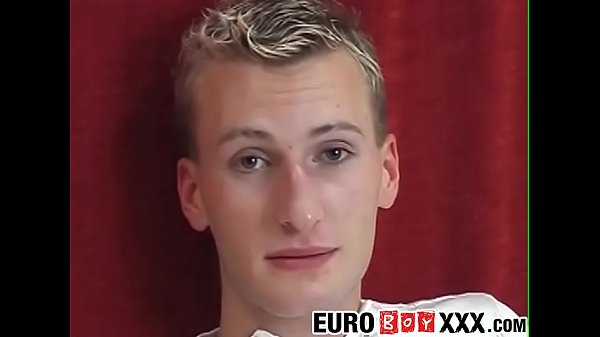Skinny euro twink is solo masturbating for an a...