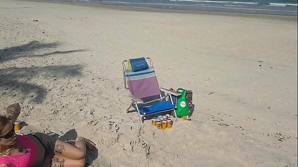 Two porn actresses on the beach getting ready !!! Paty Butt and Fairy Honey