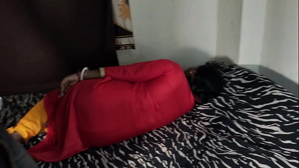 Download Video - Found My Step-Sister in Her Bed Like This I Take The Opportunity