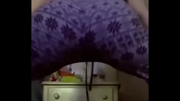 Thicc Latina Makes It Bounce