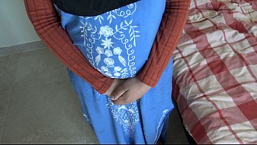 A Turkish milf is NOT SCARED to show her hairy pussy to GERMAN TOURIST