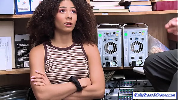 An officer fucking ebony teen shoplifter