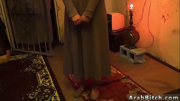 Une Femme Au Foyer Arabe Anale Des Bordels Afgan!