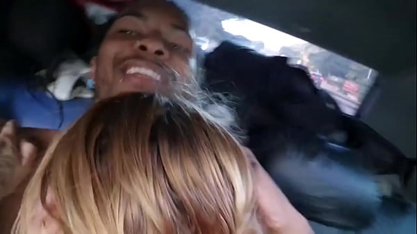 Download Video - Duas amigas no UBER DA PUTARIA&excl; Forma de pagamento&colon; GOZAR Dentro&excl;&excl;