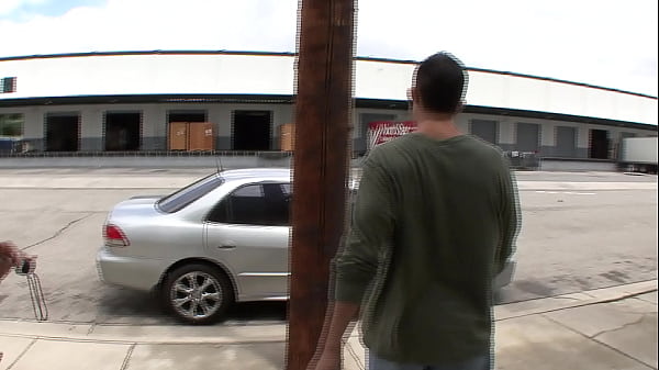 A AMIGA FOI NO BANHEIRO  ER DEIXOU A PORTA ABERTA  PROVOCANDO  SE TOCANDO, E SENTIU  A PIROCA SAFADA GOSTOSA  DO RIO DE JANEIRO,  V&Iacute;DEO COMPLETO AQUI NO  RED