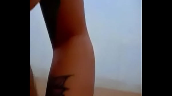 Rica jovencita se toca