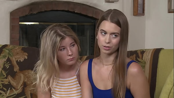 Hot MILF makes Love to smoking hot Teen Jill Ka...