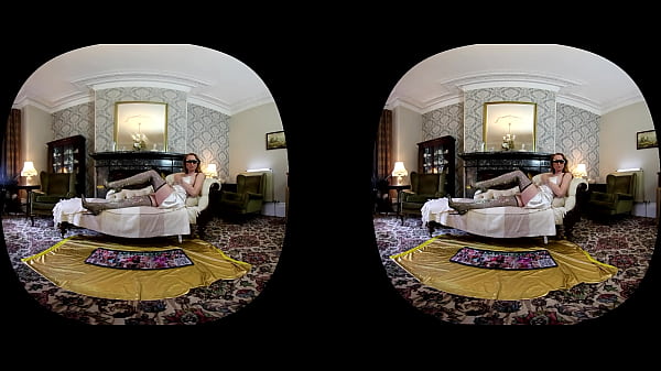 『 GoPro接写　本番シーン』、史上最高級神スタイル集結、極上ハーレム３P！！単なる普通の女子大生です。Hカップ！！銀座最高級クラブの現*役若手No.１超絶美女！！夢の共演、『同時キス乳首フェラ生挿入』