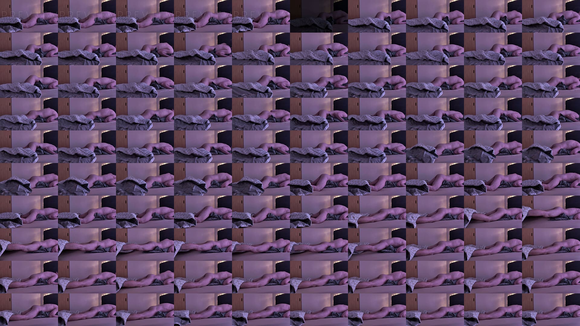 Bedtime w Pillow Humping Masturbation 预览图
