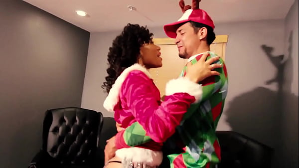 Big Booty EBONY Christmas Eve Temptation