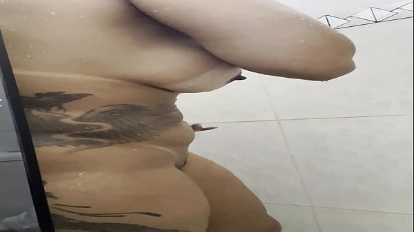 Playing with my vibrator in the shower...