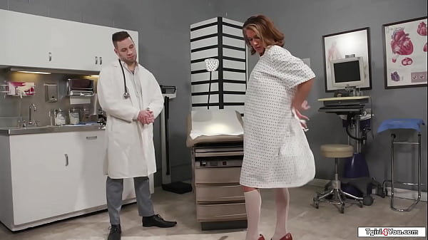 Download Video - Shemale patient Kalli Grace get thorough checkup from doctor