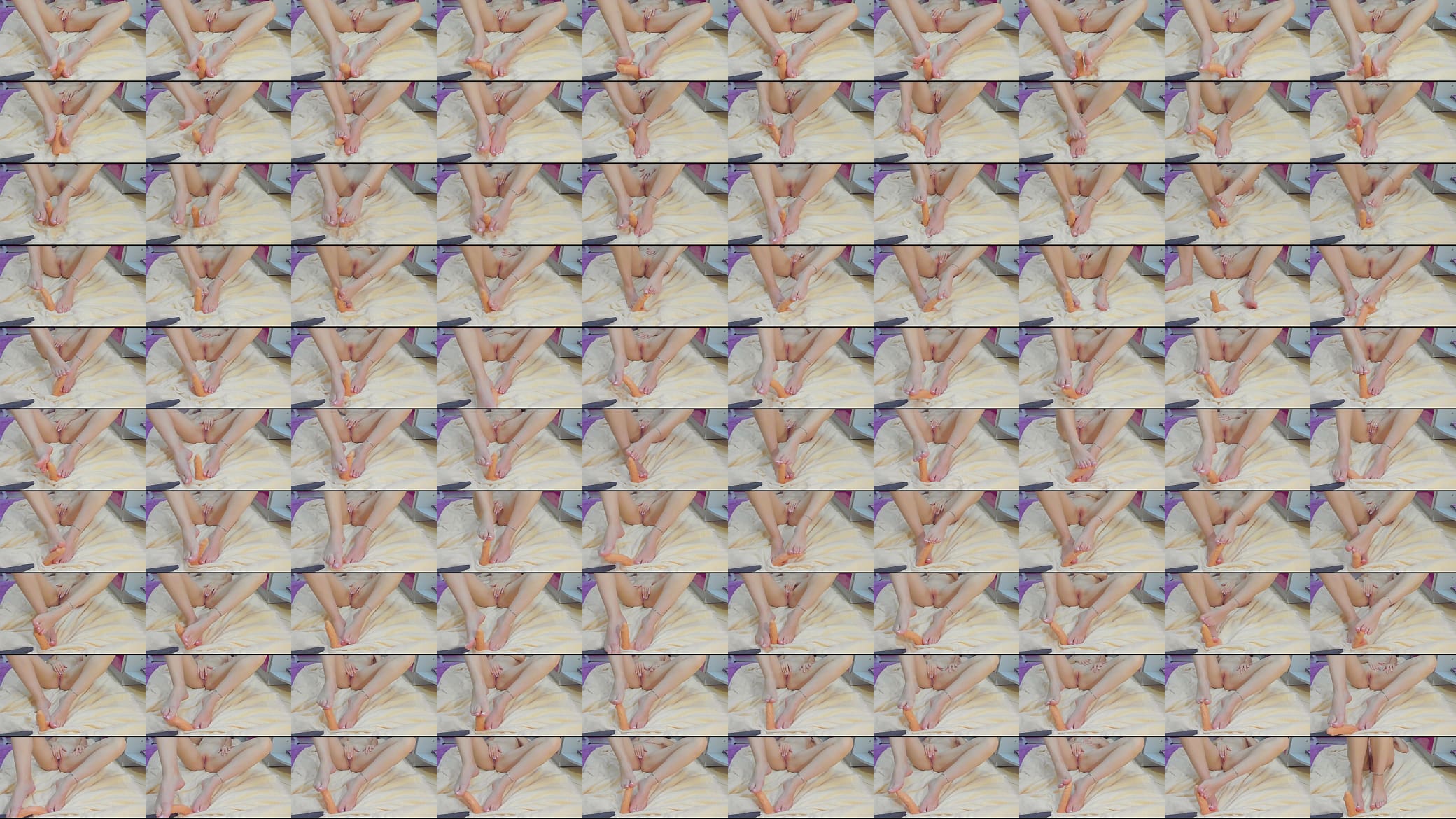 I imagine that I caress your cock with my feet 预览图