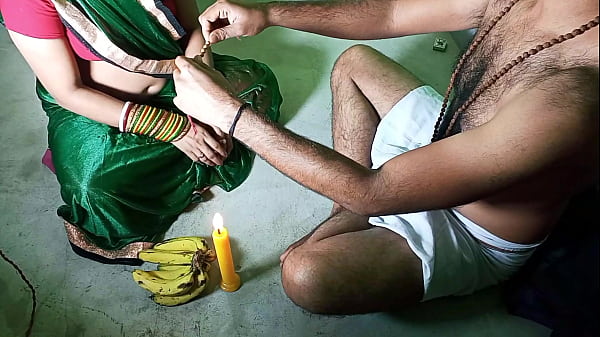 Hypocrite Tantrik baba fucks his devotee after worship! Hindi dirty talk