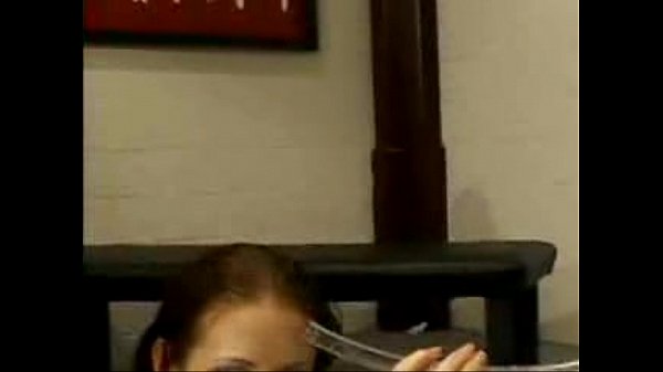 chick-swallows-40-cum-shots!!