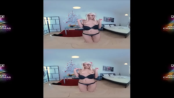 Merry Masturbation - Watch Her Orgasm in Virtual Reality!